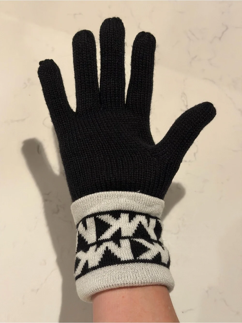 Michael Kors knit gloves